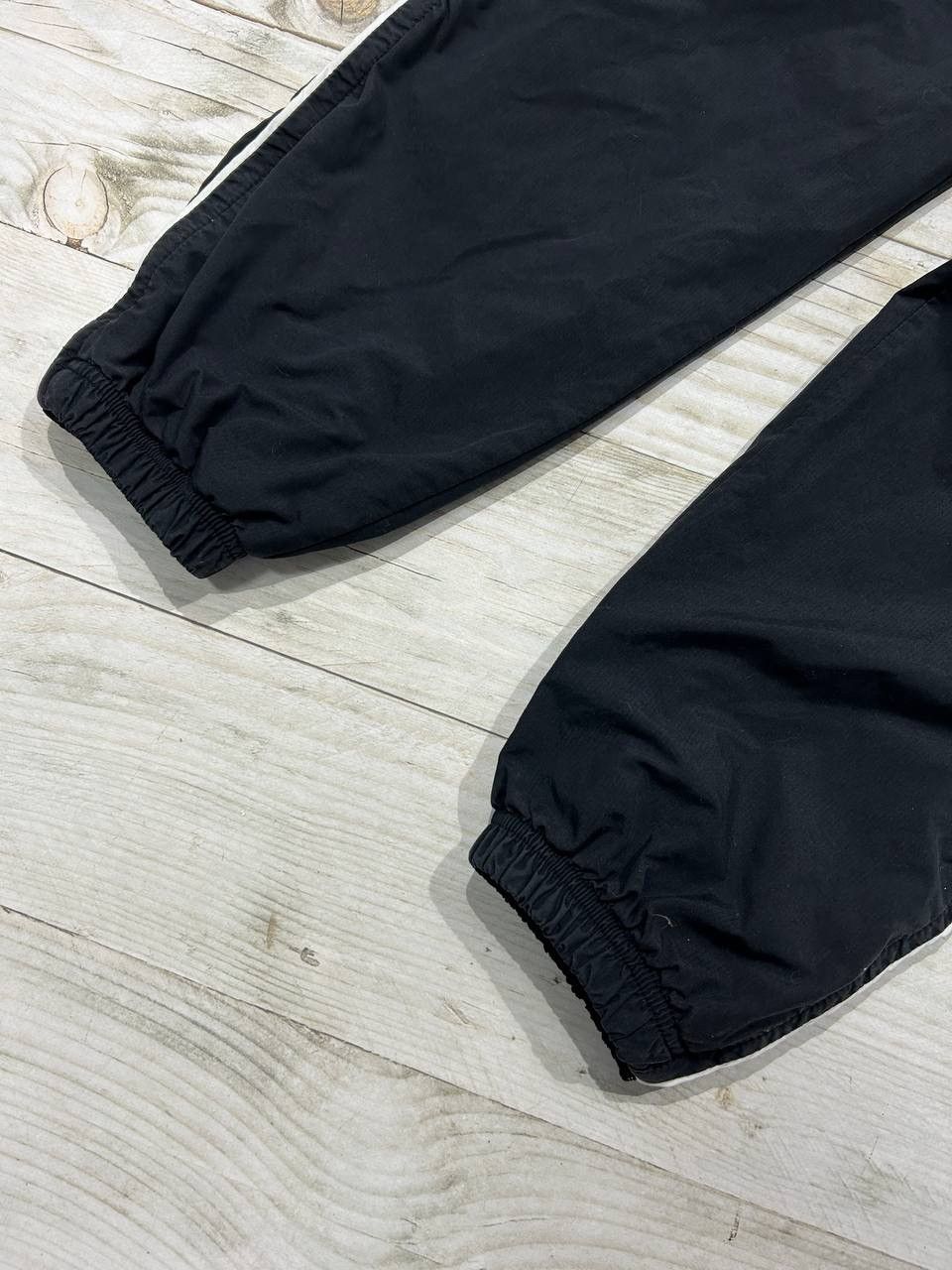 Nike Vintage Nike Track Pants 00s Nylon Stripe Y2K Baggy Size US 32 / EU 48 - 11 Thumbnail