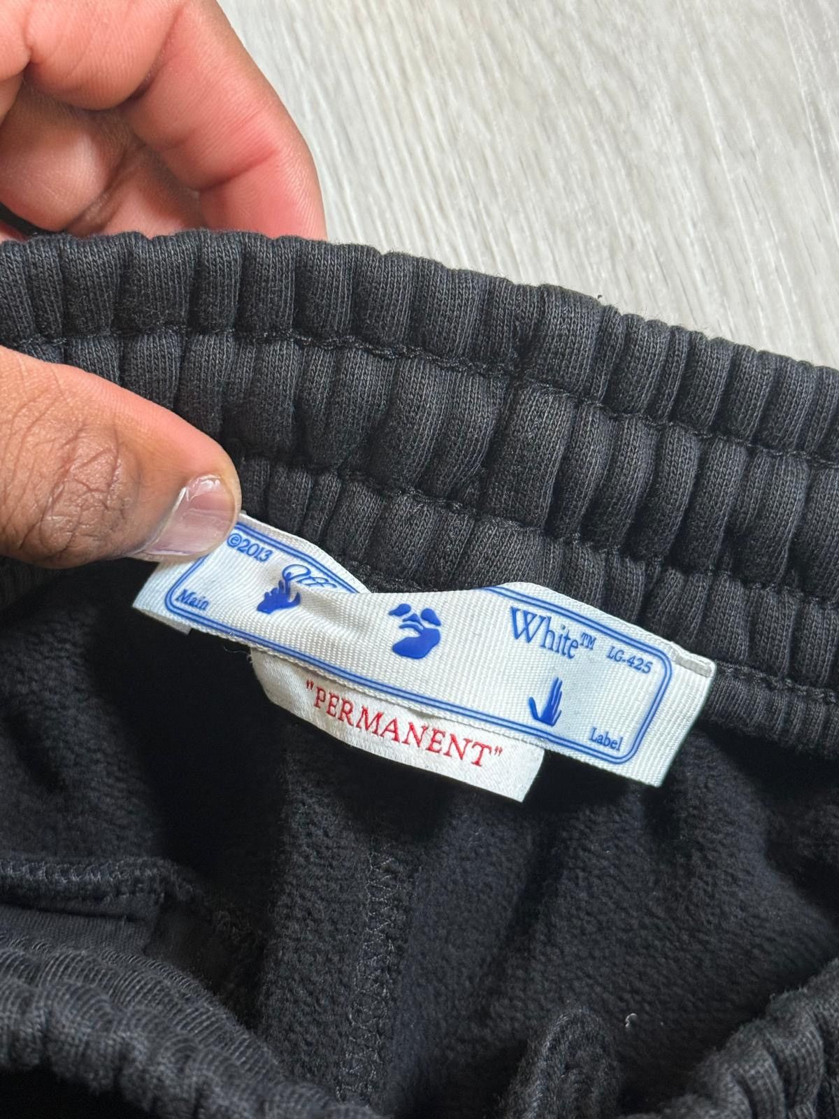 Off-White Off White Hand Logo Sweatpants Size US 34 / EU 50 - 3 Thumbnail