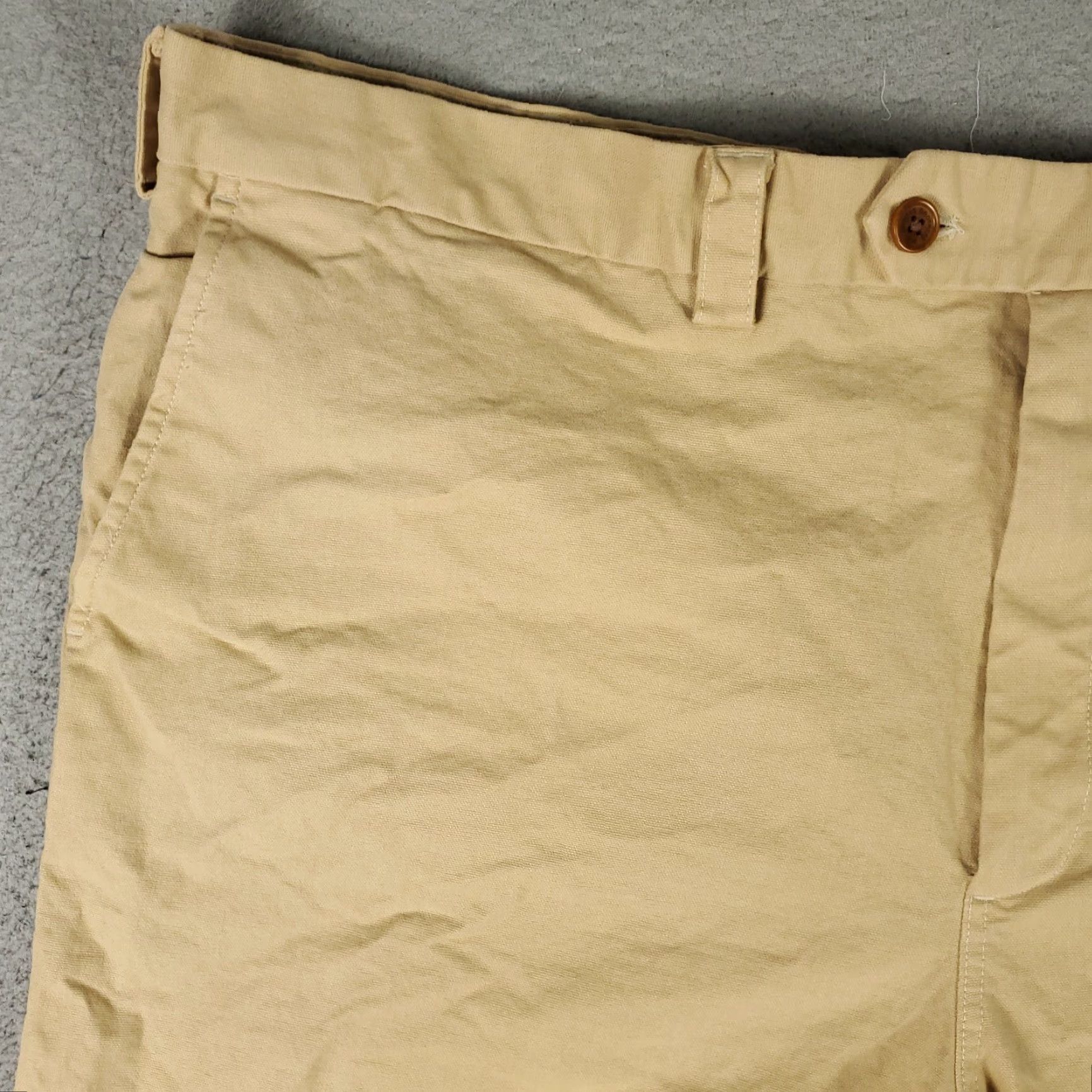 Brooks Brothers VINTAGE Brooks Brothers Chino Shorts Mens Size 50 Regular Flat Front Beige Casual Classic Size US 34 / EU 50 - 2 Thumbnail