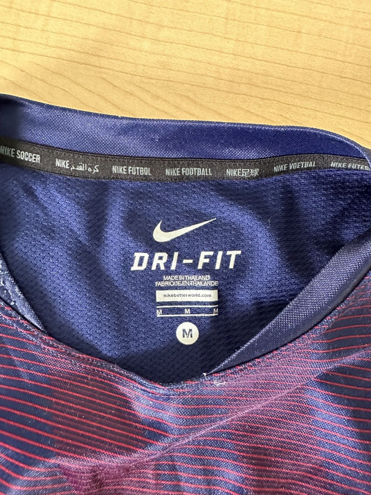 Nike Nike FC Barcelona warm up jersey Size US M / EU 48-50 / 2 - 3 Thumbnail