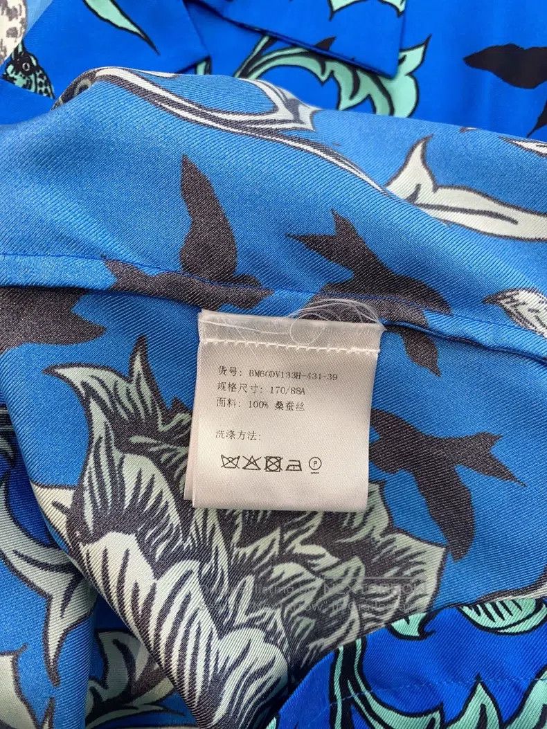 Givenchy Givenchy Size39 Blue Hawaiian shirt short-sleeve (size 39) Size US M / EU 48-50 / 2 - 5 Thumbnail