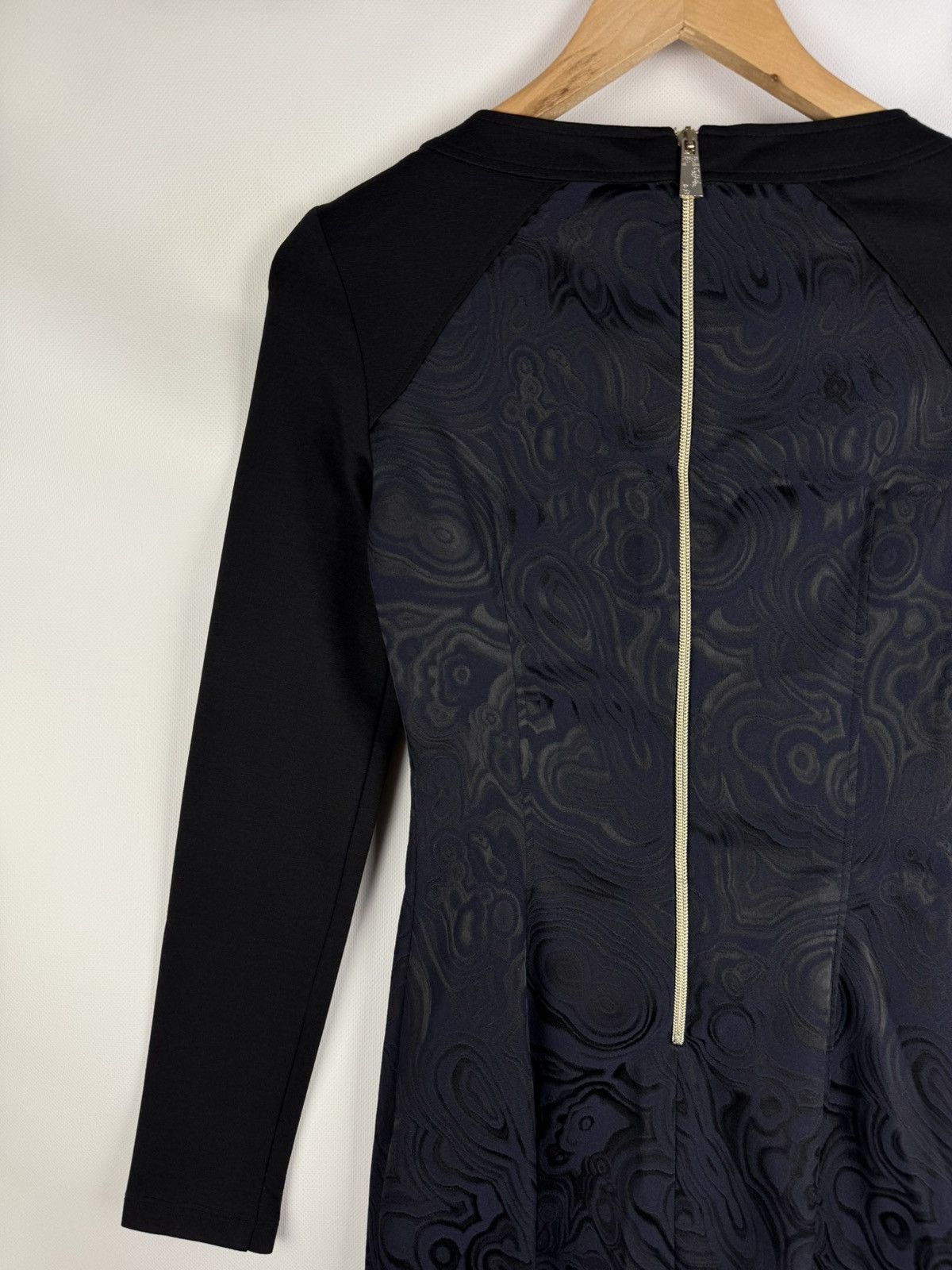 Versace Jeans Couture Versace Jeans Ladies Abstract Pattern Long Sleeve Dress Size XS / US 0-2 / IT 36-38 - 16 Thumbnail
