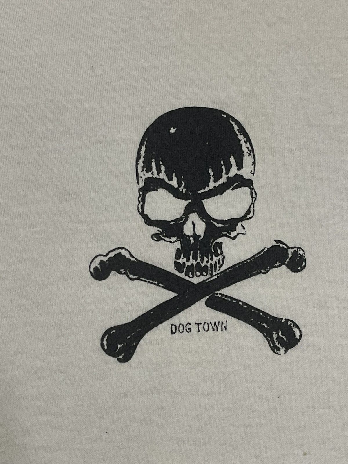 Dogtown Vintage 90s Dogtown Skull Big Logo Tshirt Size US M / EU 48-50 / 2 - 3 Thumbnail