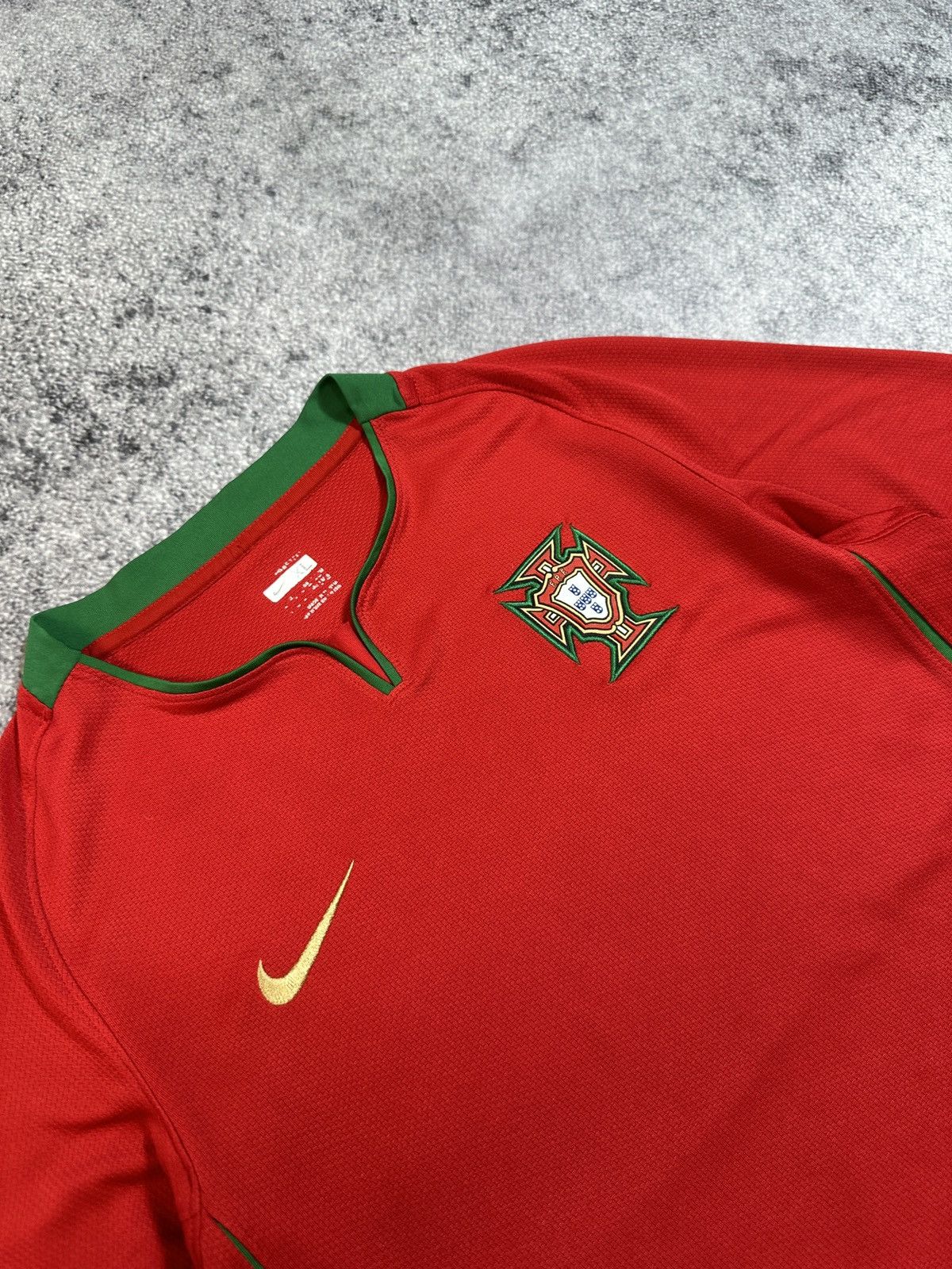Nike Vintage Nike Portugal Soccer Jersey Blokecore Rare USA Style Size US S / EU 44-46 / 1 - 2 Thumbnail