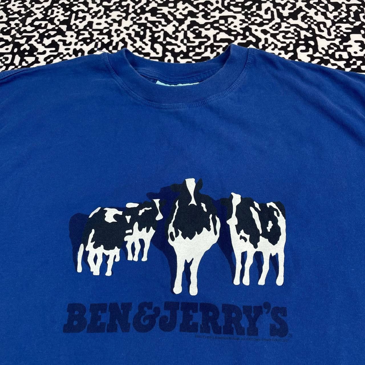Vintage Vintage Y2K Ben And Jerrys T-shirt Band Art Style Size US L / EU 52-54 / 3 - 6 Thumbnail