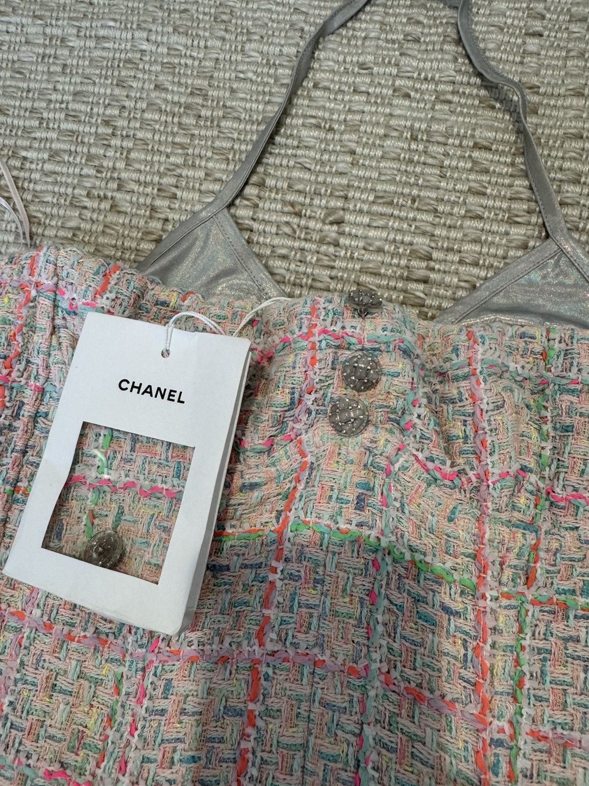 Chanel Chanel 24C tweed top size 34 Size XS / US 0-2 / IT 36-38 - 2 Thumbnail