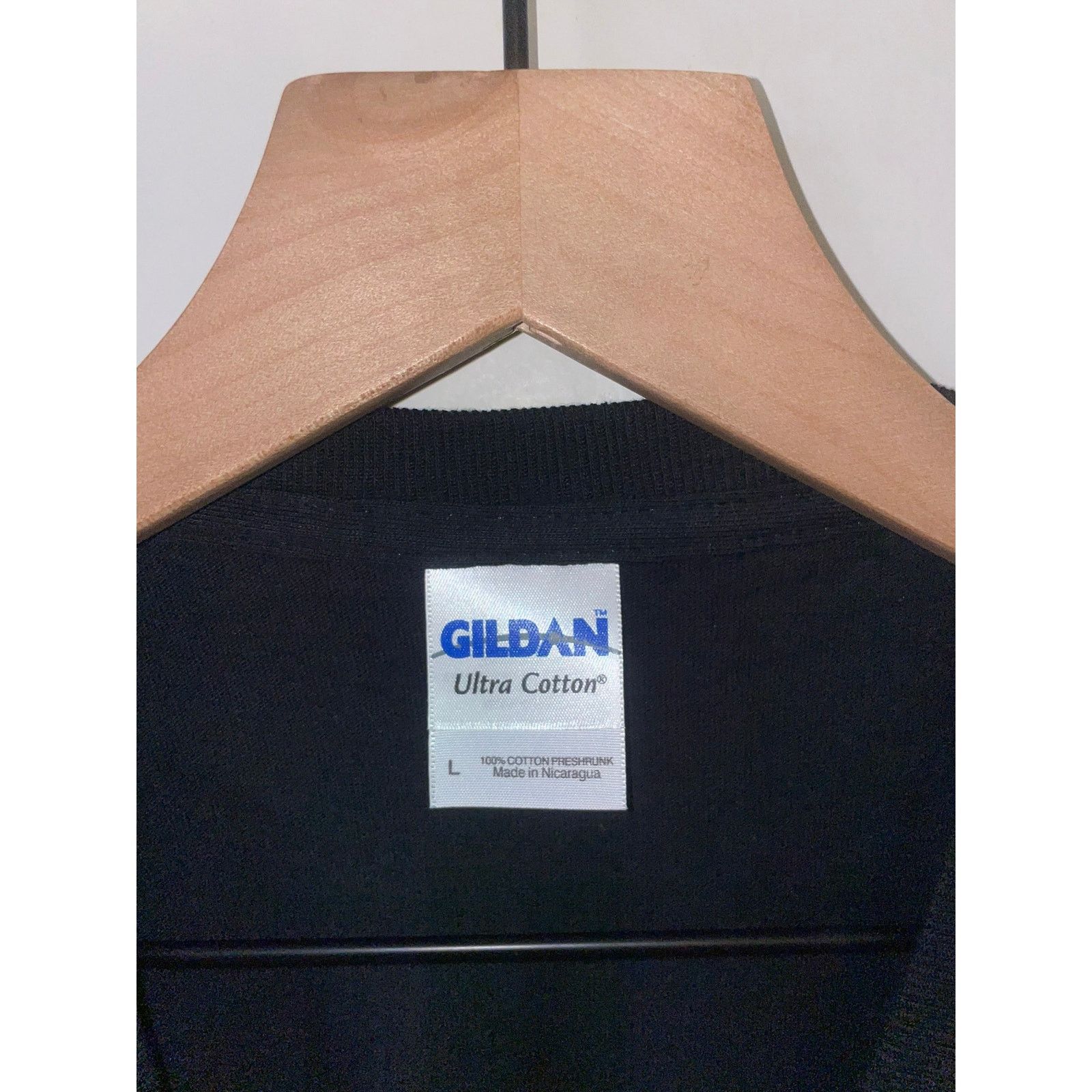 Gildan Y2K Go F Yourself Buy A Vowel Humor Joke Black Shirt Large Size US L / EU 52-54 / 3 - 6 Thumbnail