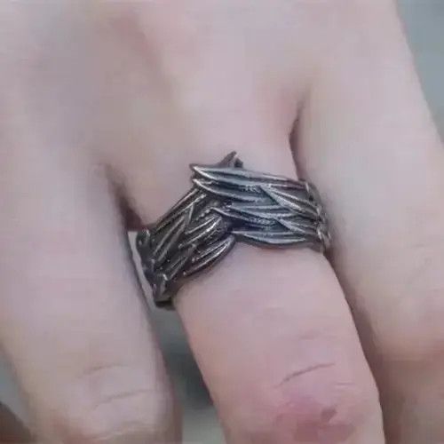 Jewelry x Ring Gold Plated Vintage Unique Mens Feathers Ring in Grey