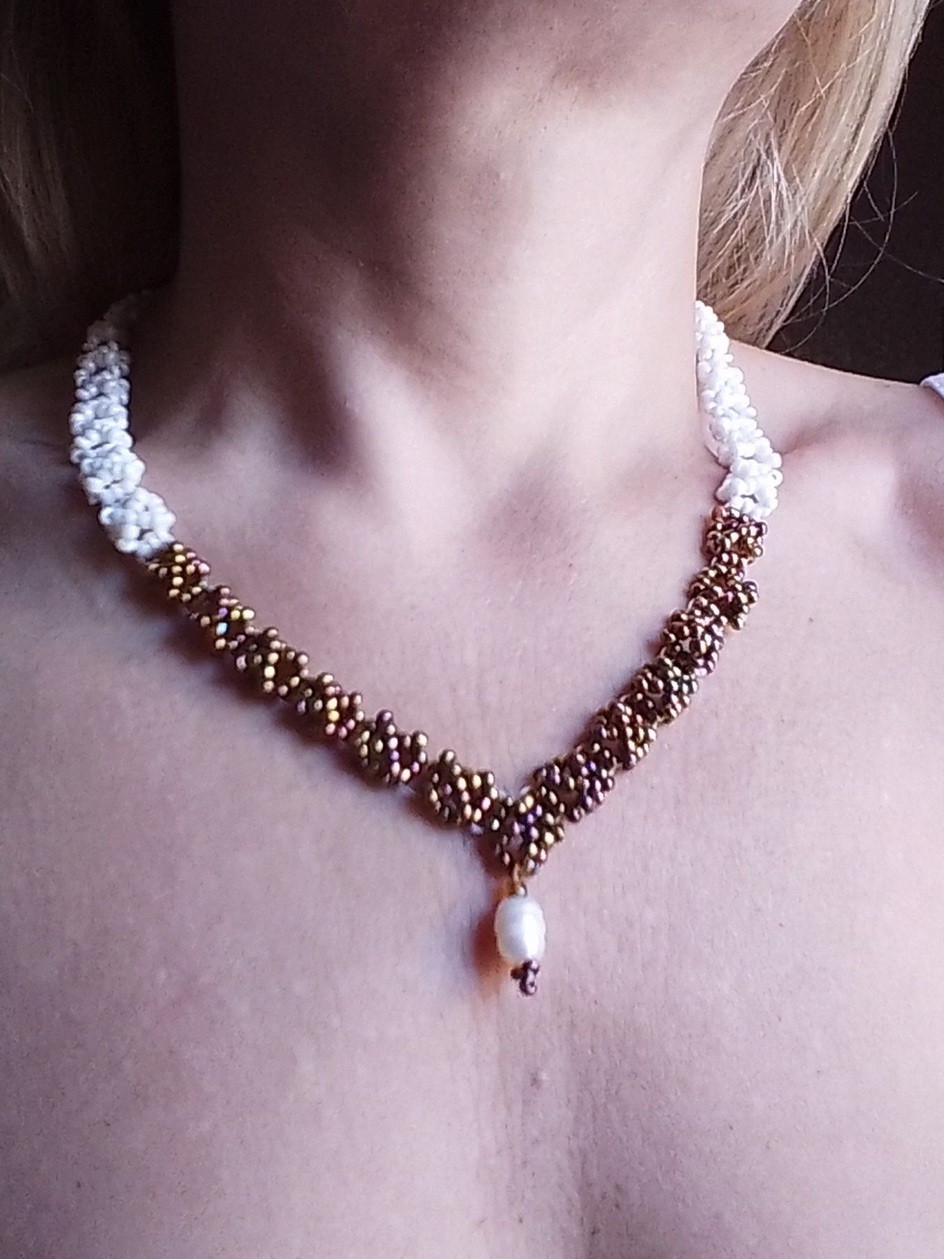 Handmade Elegant necklace natural freshwater pearls Golden Ivory Size ONE SIZE - 4 Thumbnail