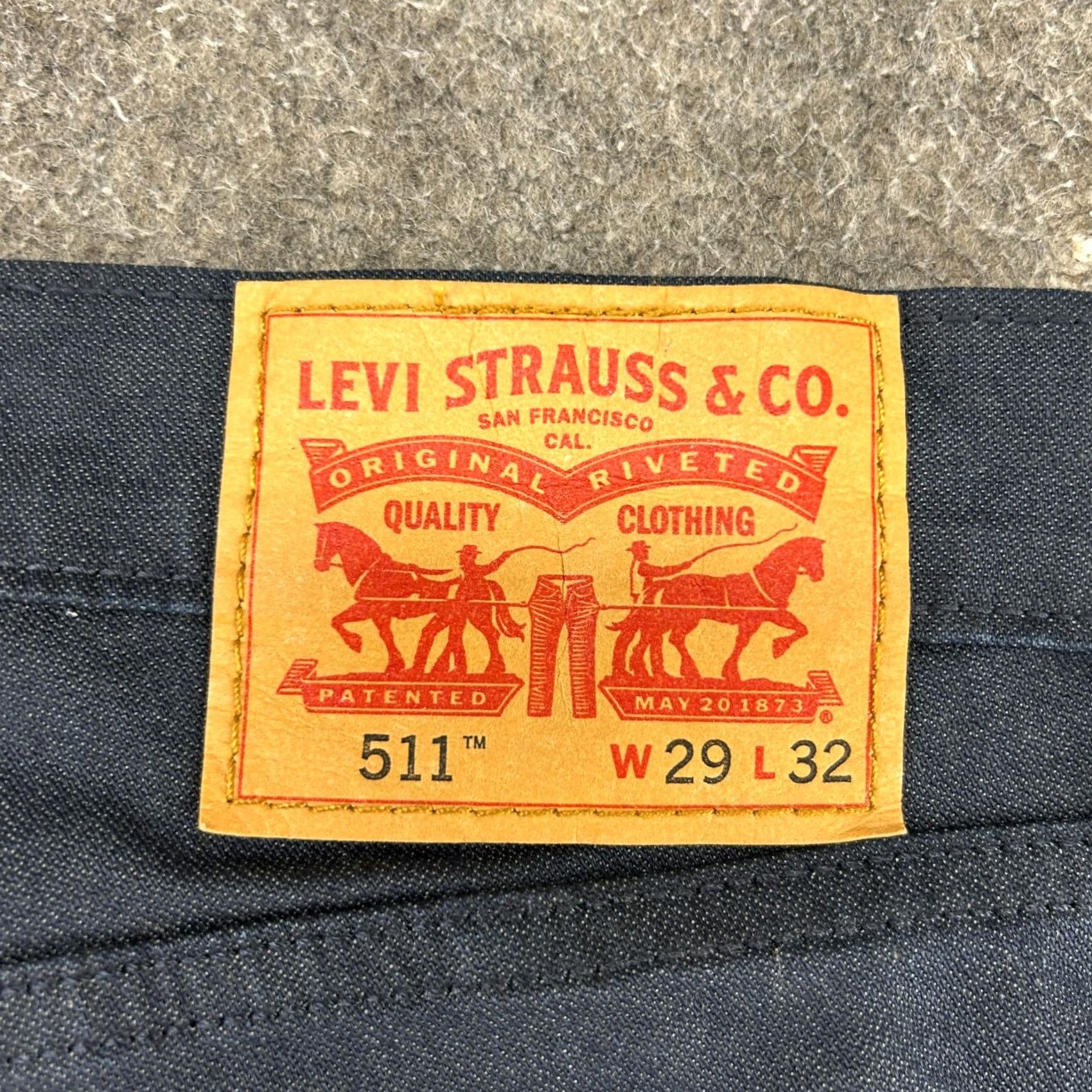 Levi's VINTAGE Levis 511 Jeans Mens 29x32 Blue Slim Fit Dark Wash Stretch Denim Size US 29 - 6 Thumbnail