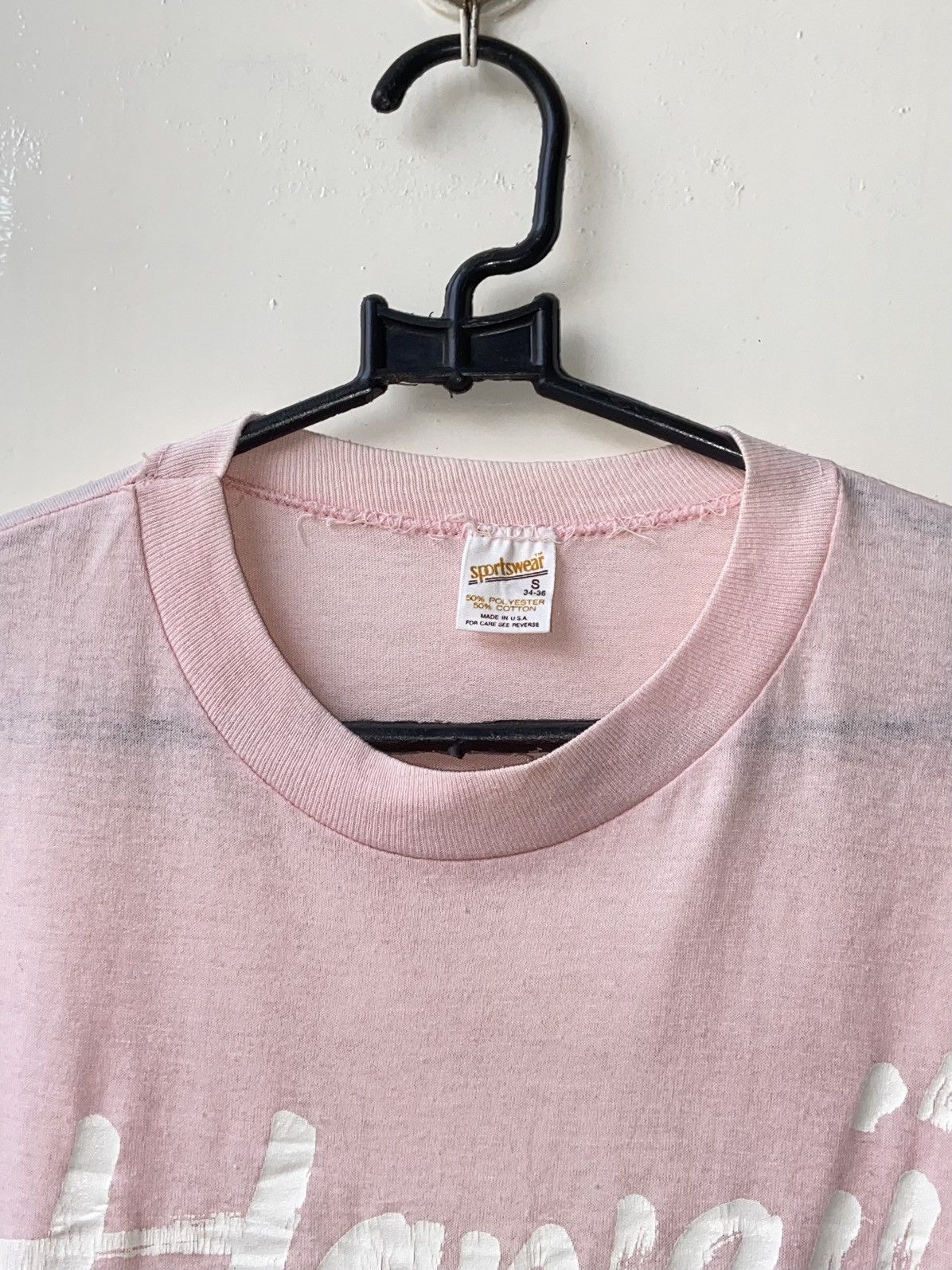 Vintage SPORTSWEAR Pink Hawaii T-Shirt Size US XS / EU 42 / 0 - 4 Thumbnail