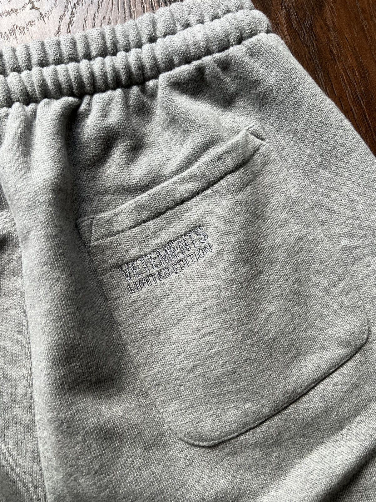 Vetements Vetements anarchy sweatpants grey | Grailed