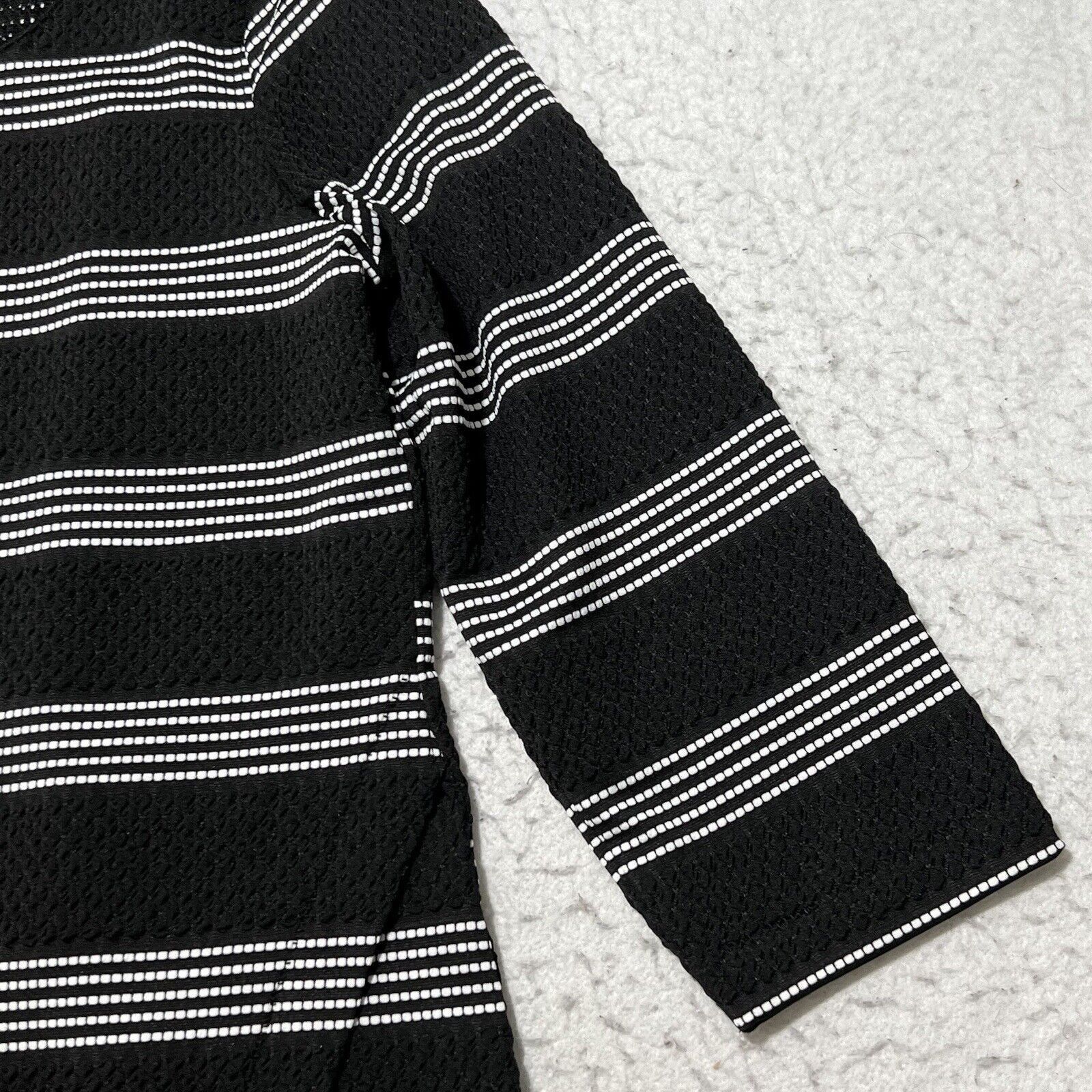 Chicos Chico's Black & White 3/4 Sleeve Shift Wrap Dress Size M / US 6-8 / IT 42-44 - 5 Thumbnail