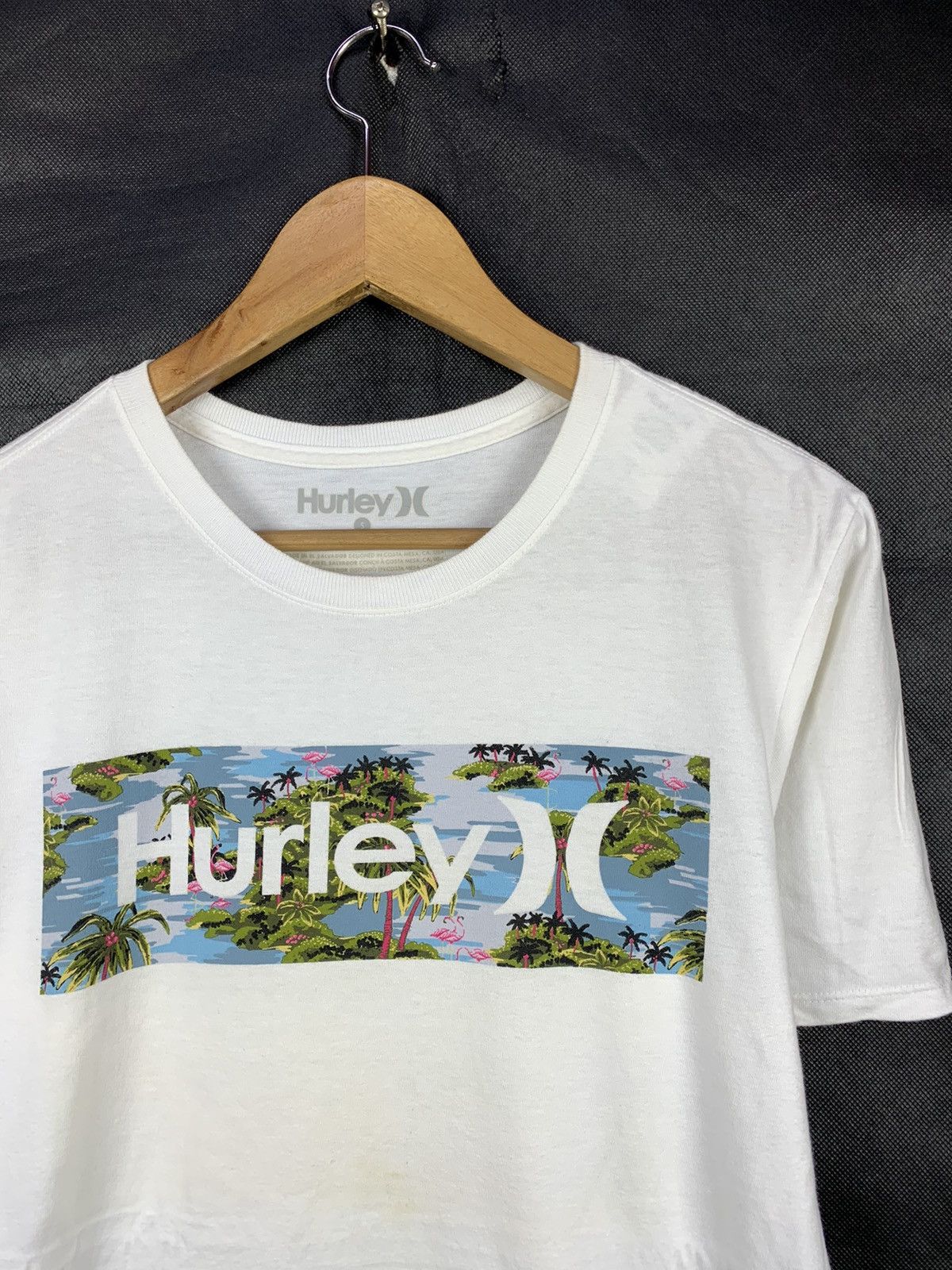 Hurley Offer! Hurley Box Logo Hawaii Surf Skate Tees Size US S / EU 44-46 / 1 - 2 Thumbnail