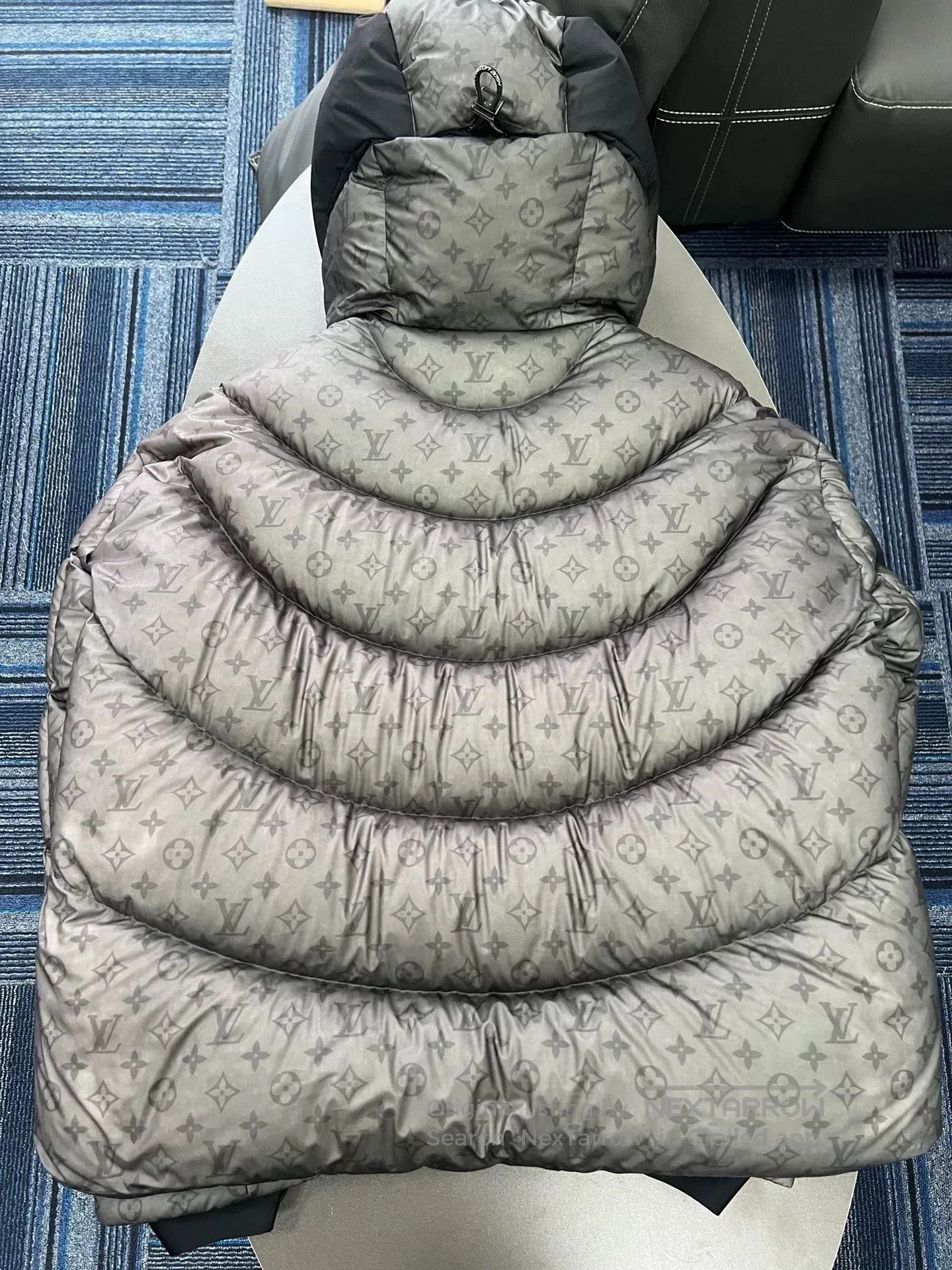 Louis Vuitton LV2054 Black Thermal Down Jacket with Tags. Size US L / EU 52-54 / 3 - 2 Thumbnail