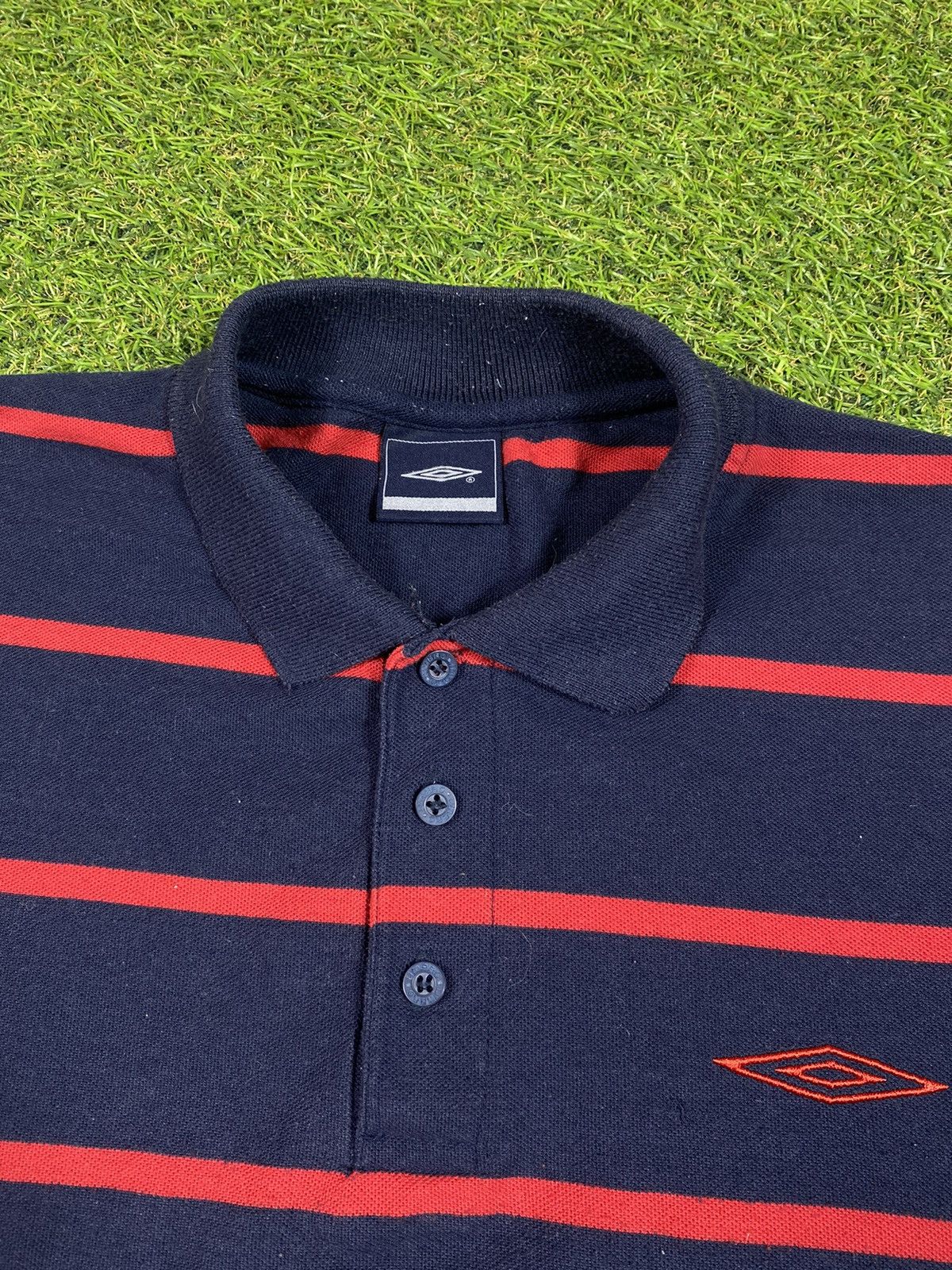 Umbro Vintage 90s Umbro polo striped streetwear small logo size L Size US L / EU 52-54 / 3 - 5 Thumbnail