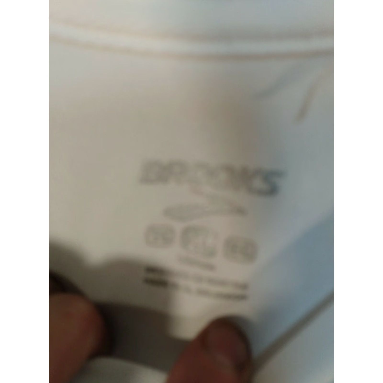 Brooks Brooks Running Shirt XL White Unisex Adults T-Shirt 26 in Chest 22" X 26" Runner's Den Pancake Run 2020 FF Size US XL / EU 56 / 4 - 4 Thumbnail