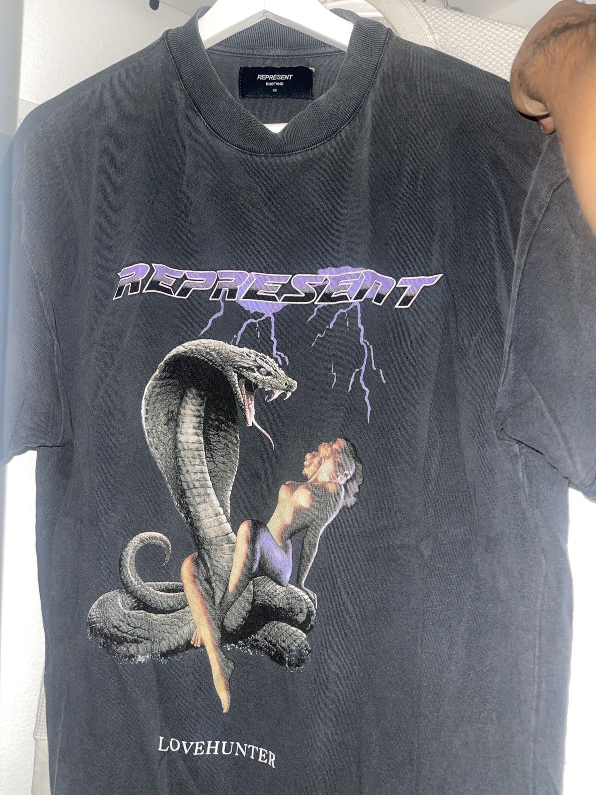 Represent Clo. Represent T shirt snake Size US XS / EU 42 / 0 - 1 Preview