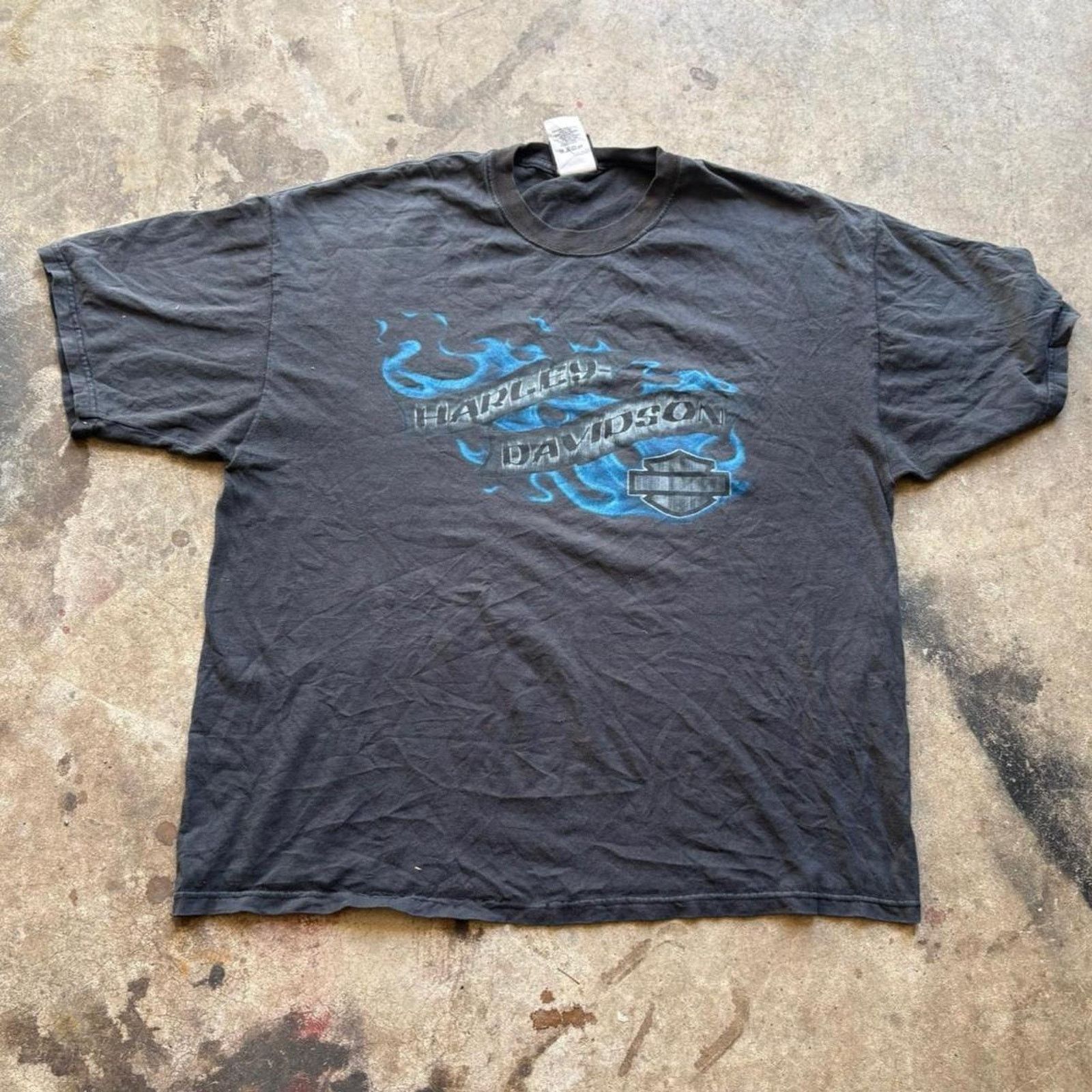 Harley Davidson Vintage 1990 harley davidson blue flame graphicHanes beefy T Size US XL / EU 56 / 4 - 1 Thumbnail