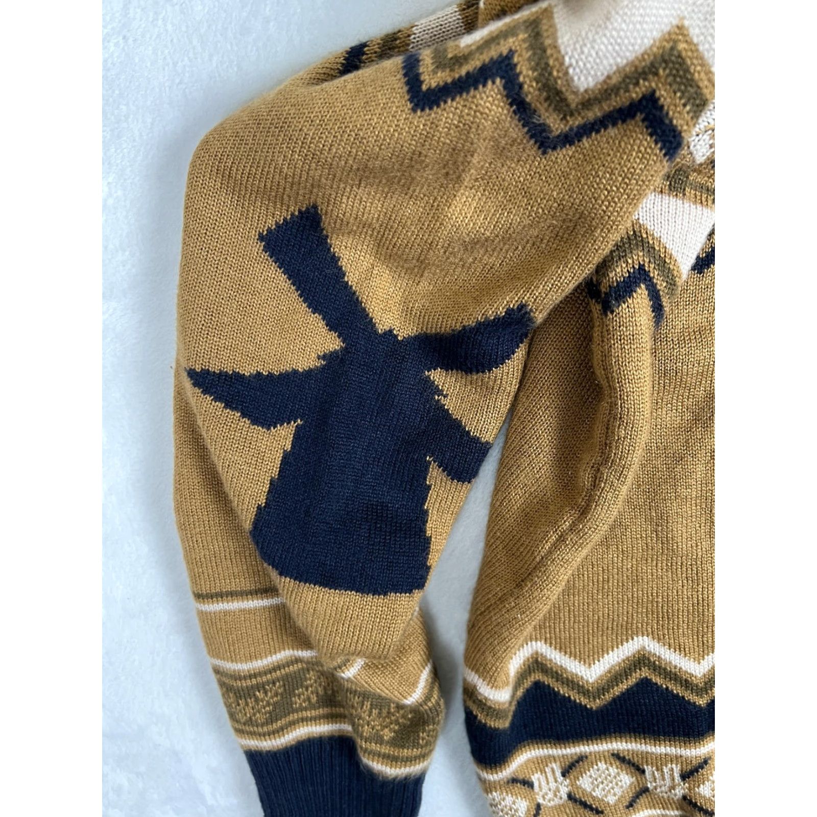 Vintage Dutch Bros Coffee Sweater Mens Medium Brown Fair Isle Ugly Christmas Crewneck Size US L / EU 52-54 / 3 - 5 Thumbnail