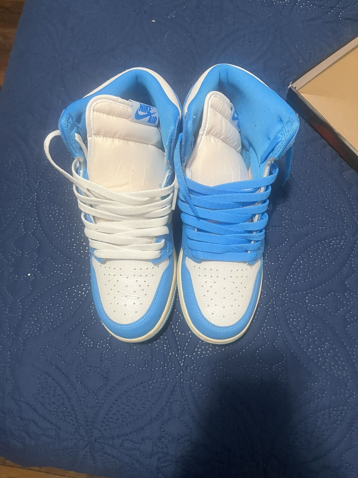 Jordan Brand Jordan 1 UNC Remastered Size US 7 / EU 40 - 4 Thumbnail