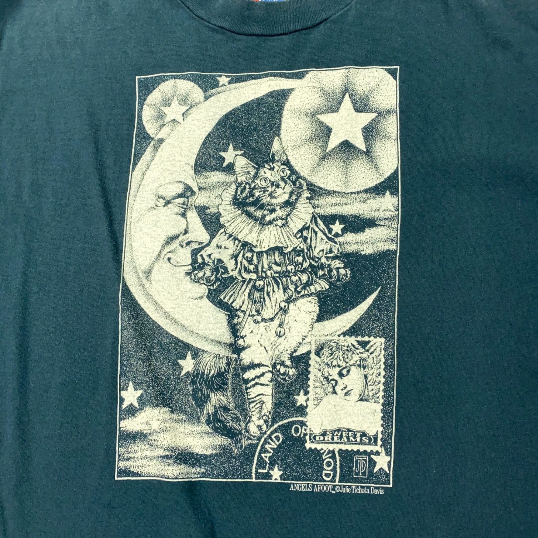Hanes VINTAGE Land Of Nod Sweet Dreams Graphic Print T-Shirt Men XL Blue 90s Art USA Size US XL / EU 56 / 4 - 2 Thumbnail