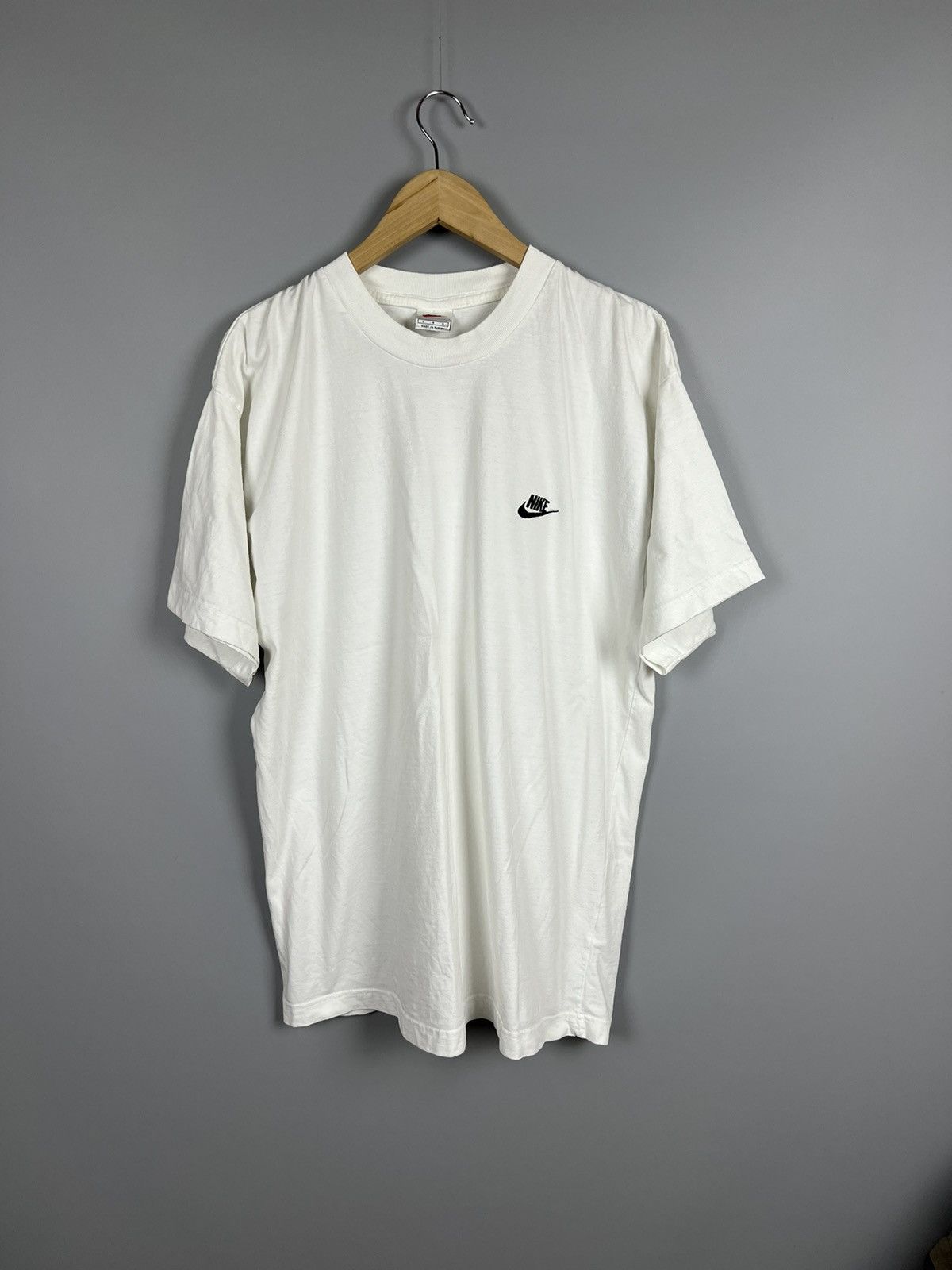 Nike (L) NIKE Vintage Tee 90's Size US L / EU 52-54 / 3 - 1 Thumbnail