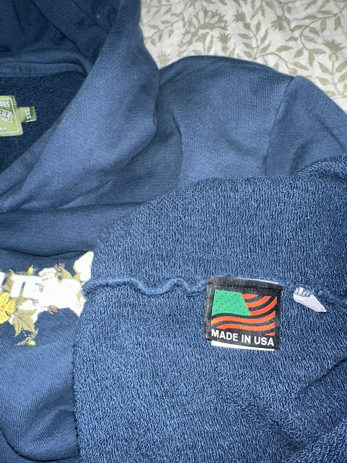 DENIM TEARS Denim Tears Embroidered Logo Hoodie Navy Size US XXL / EU 58 / 5 - 4 Thumbnail