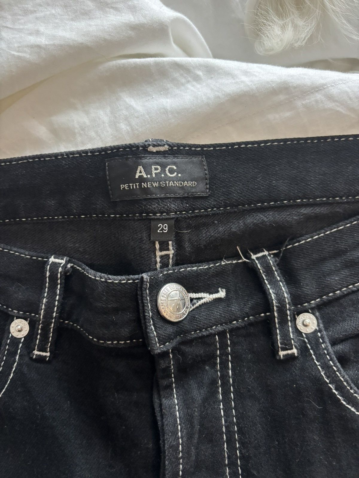 A.P.C. A.P.C. petit new standard black jeans Size US 29 - 7 Thumbnail