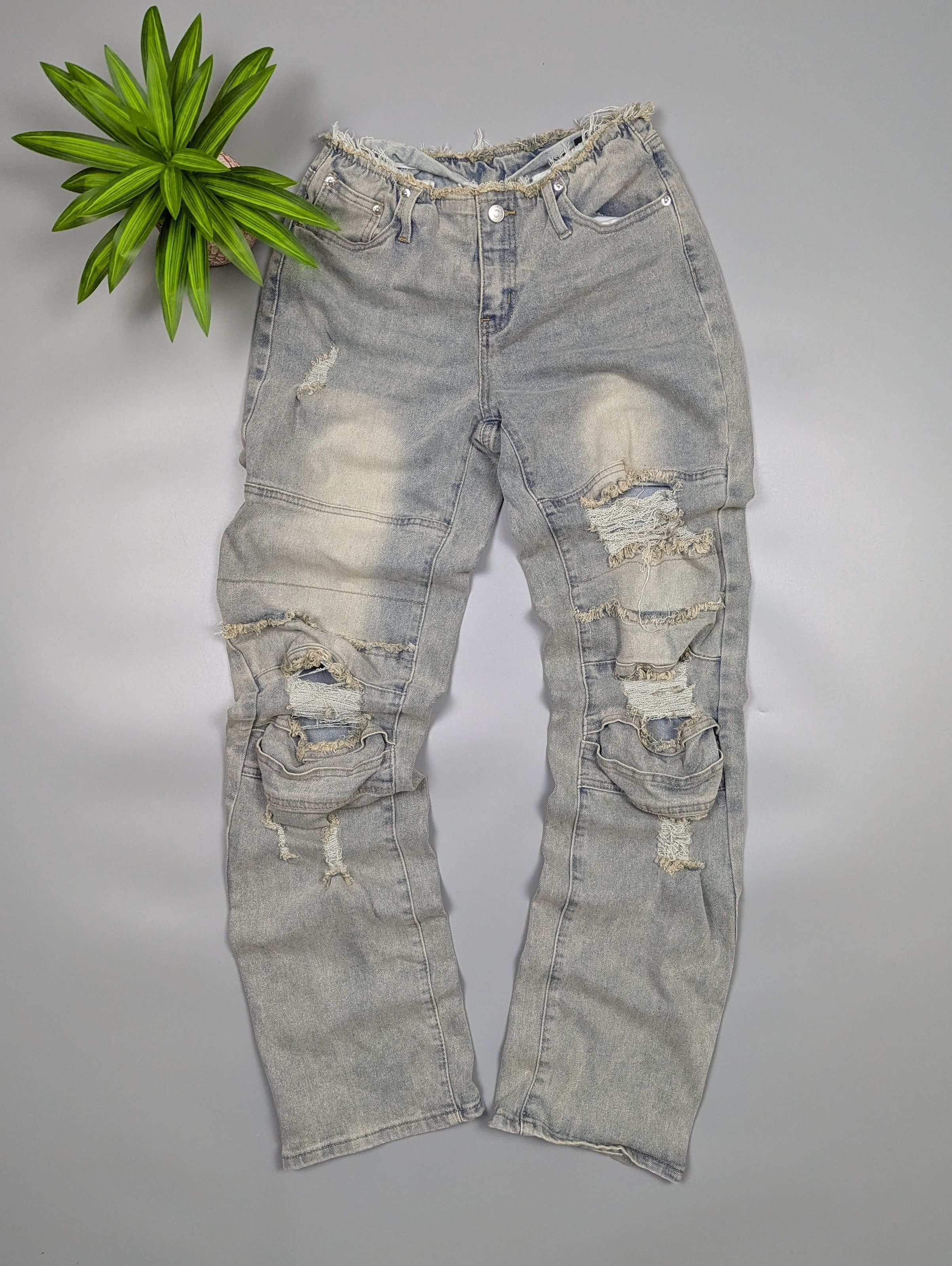 Japanese Brand SUMWON Vintage Y2K Distressed Gray Ripped Avant-Garde Jeans Size 28" / US 6 / IT 42 - 1 Thumbnail