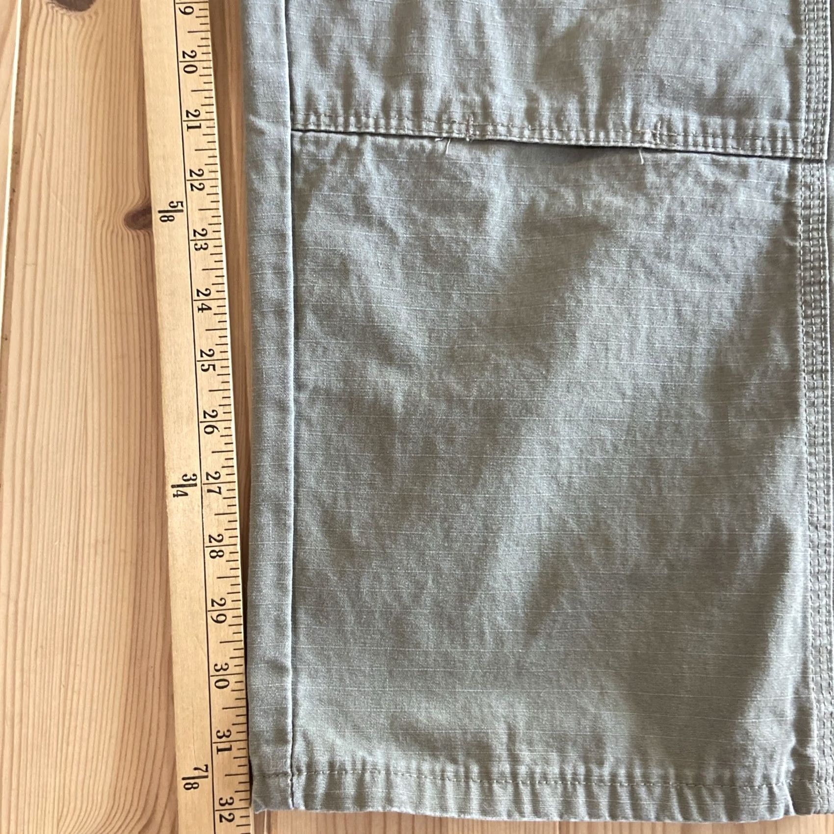 Wrangler Wrangler RIGGS Workwear Cargo Pants Mens 36x34 Olive Cotton Multi-Pocket Regular Waist 36 Inseam 34 Workwear Cargo Pants Mens Regular Olive Green Size US 36 / EU 52 - 2 Thumbnail