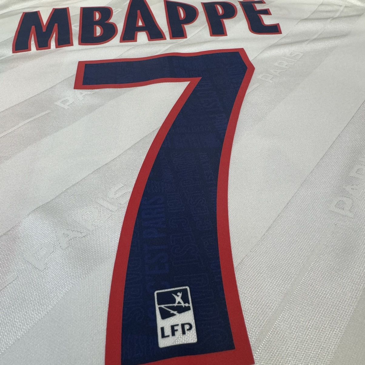Jordan Brand × Nike PSG 19/20 third away shirt #7 Mbappe Size US S / EU 44-46 / 1 - 6 Thumbnail
