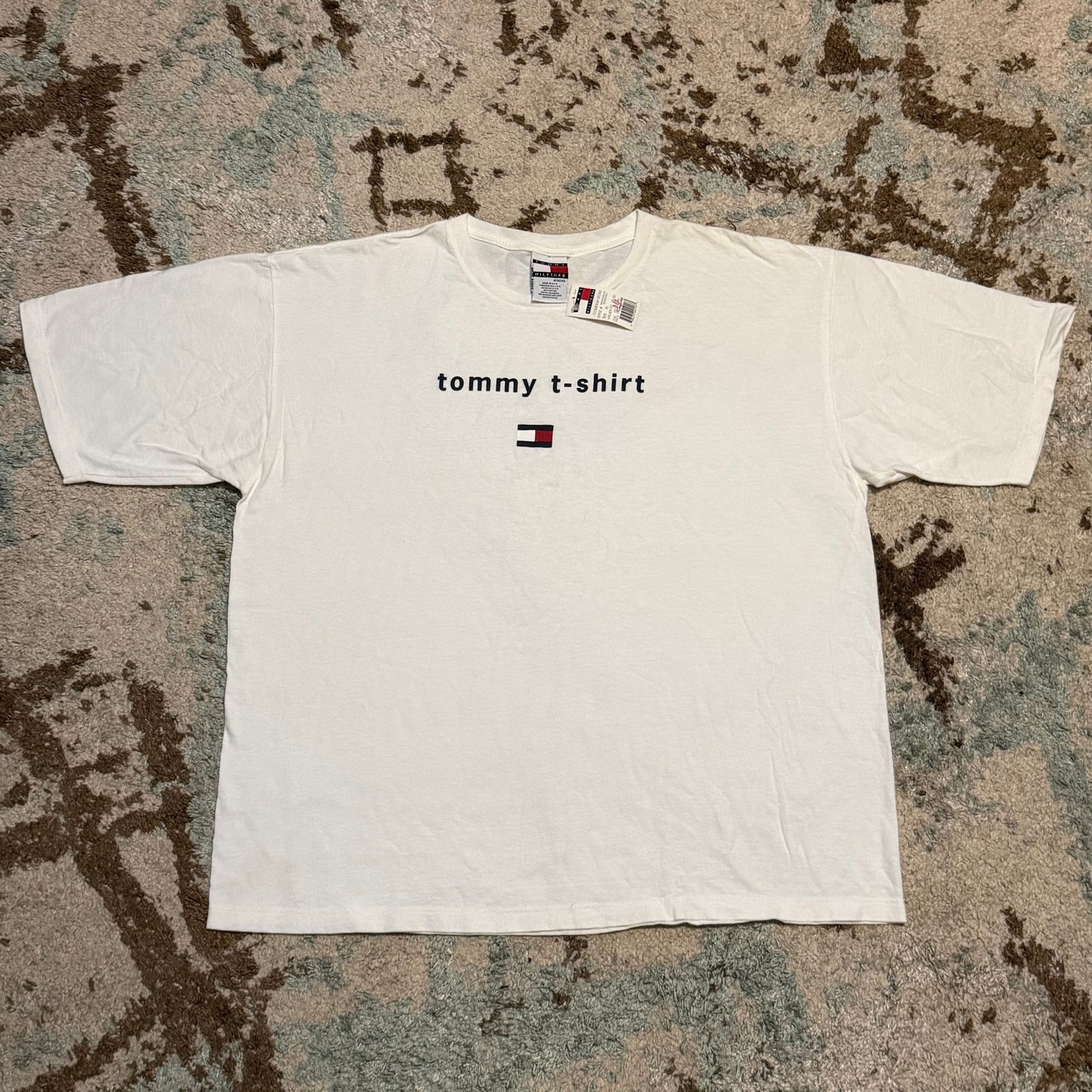 Tommy Hilfiger NWT Vintage Tommy Hilfiger tommy t-shirt Size XL 90s Size US XL / EU 56 / 4 - 2 Thumbnail