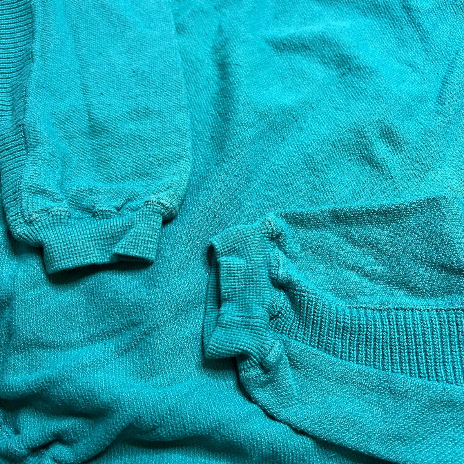 Van Heusen Vintage Van Heusen Custom Club Teal Knit Long Sleeve Polo L Size US L / EU 52-54 / 3 - 9 Thumbnail