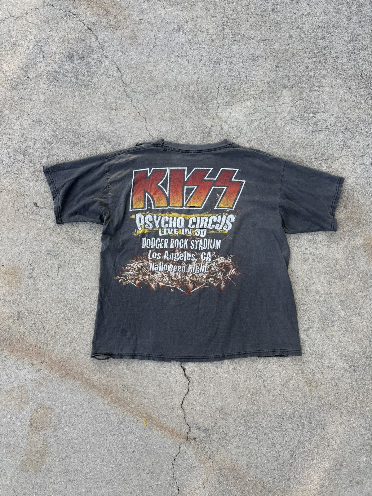 Vintage Vintage Kiss Tee Size US L / EU 52-54 / 3 - 3 Thumbnail