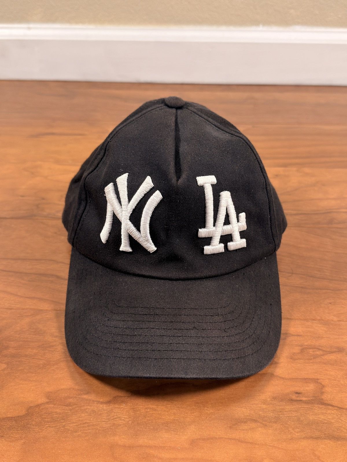 Ny La Holiday Hat | Grailed