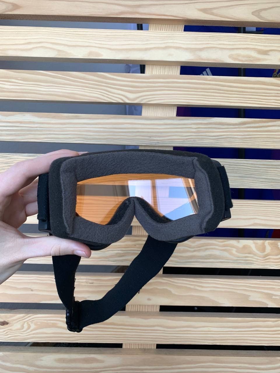 Japanese Brand × Oakley × Vintage Vintage Oakley Ski Goggles, Black with Amber Lenses Size ONE SIZE - 11 Thumbnail