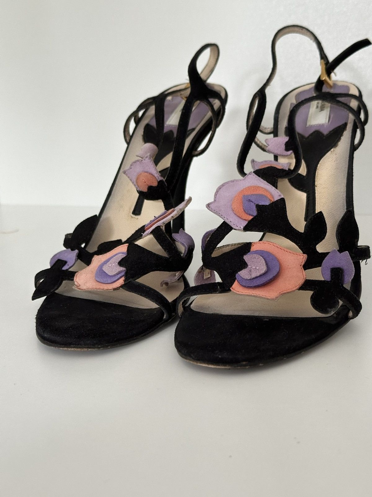 Designer × Prada Prada floral suede heels Size US 7.5 / IT 37.5 - 7 Thumbnail