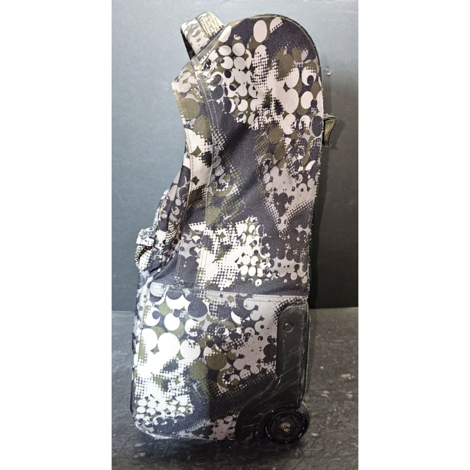Jansport VINTAGE? No. JanSport The 9 Backpack Wheeled Carry-On Travel Luggage 20x12x10 Digital Camo Size ONE SIZE - 3 Thumbnail