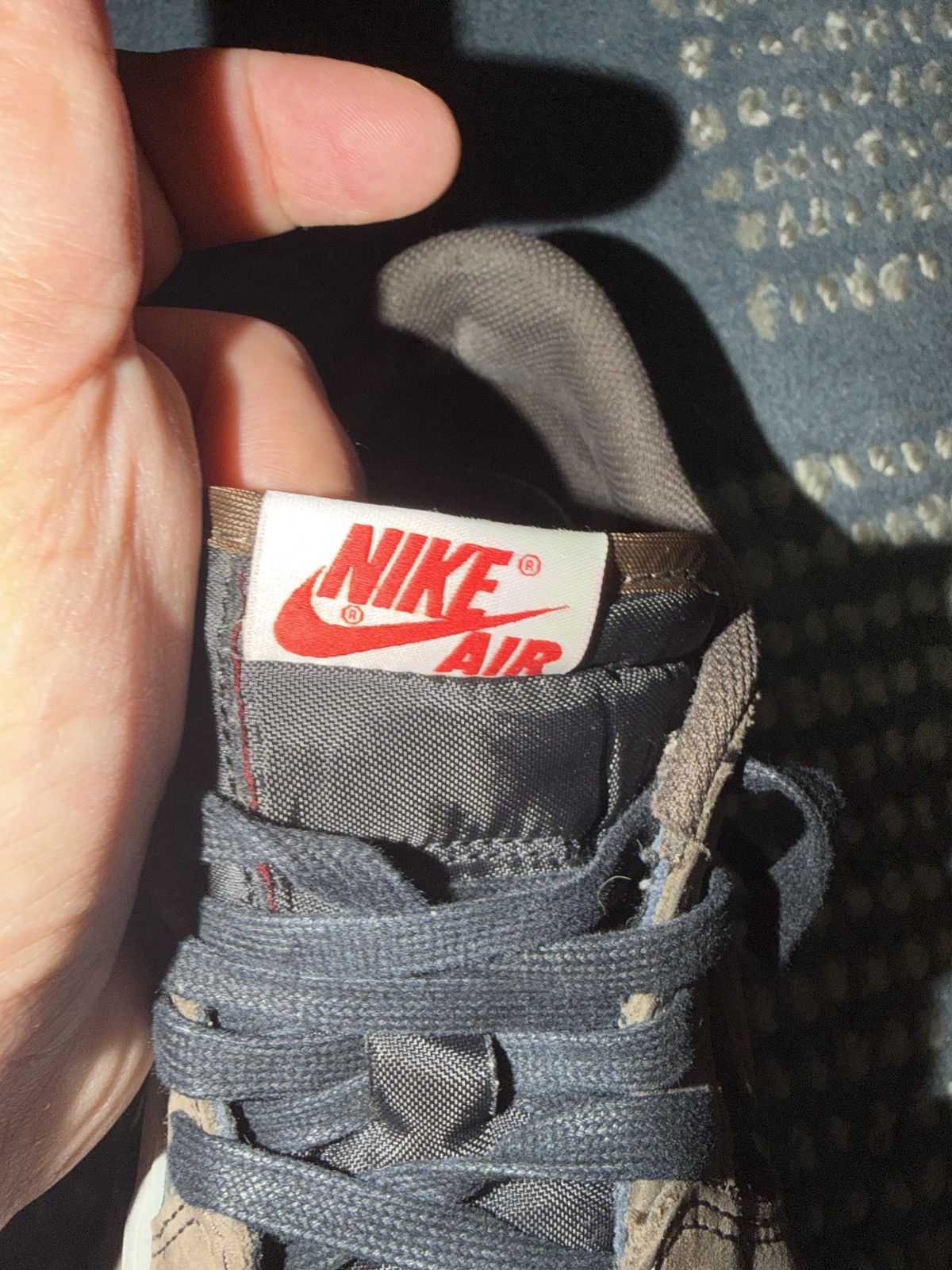 Jordan Brand × Travis Scott Jordan 1 Low x Travis Scott OG Mocha size 10.5 Size US 10.5 / EU 43-44 - 15 Thumbnail