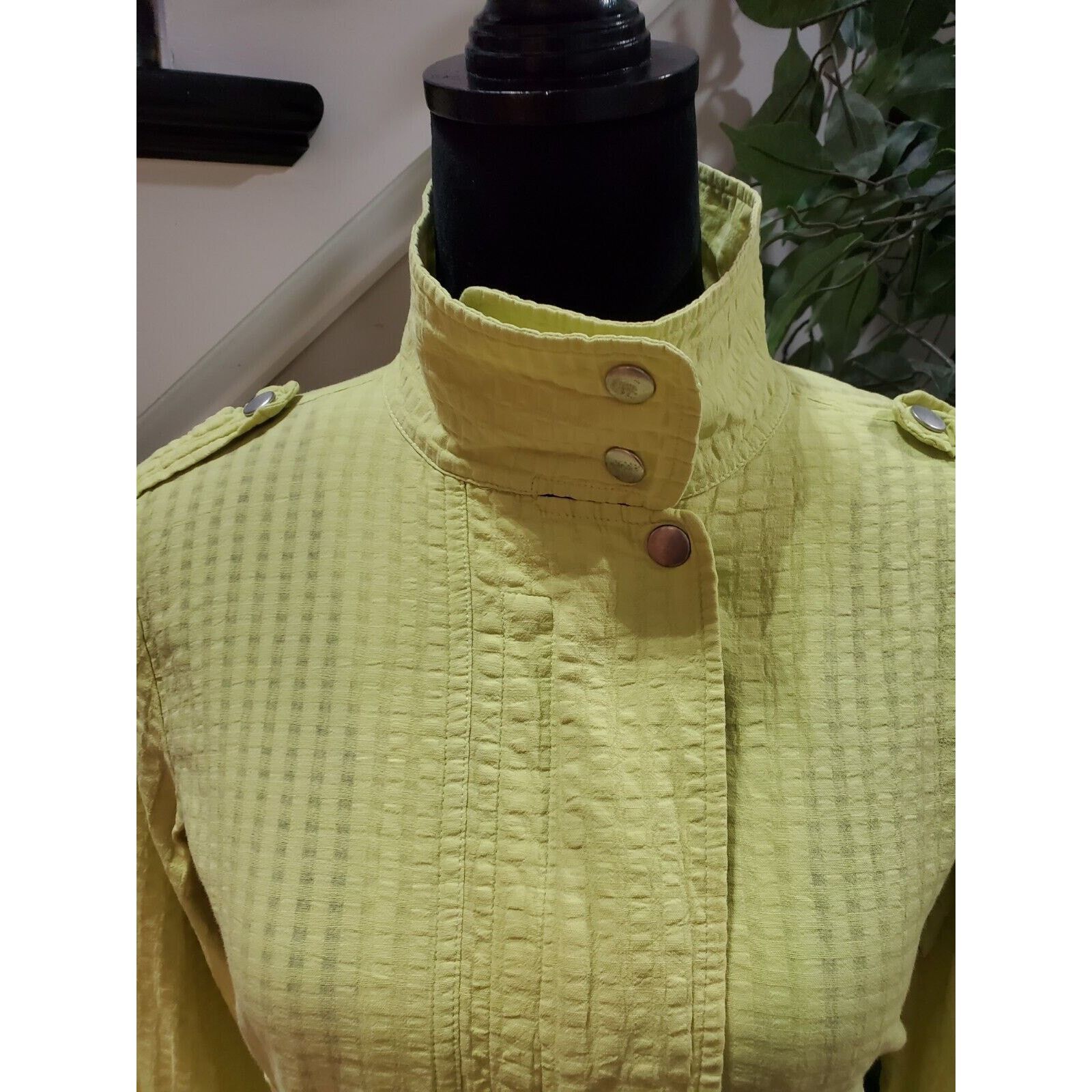 Chicos Chico's Long Sleeve Mock Neck Button Jacket Size 1 (Medium) Size M / US 6-8 / IT 42-44 - 2 Thumbnail