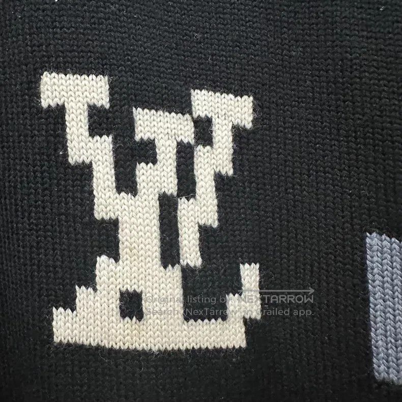Louis Vuitton Louis Vuitton Pixel Wind Sweater Size US XS / EU 42 / 0 - 5 Thumbnail