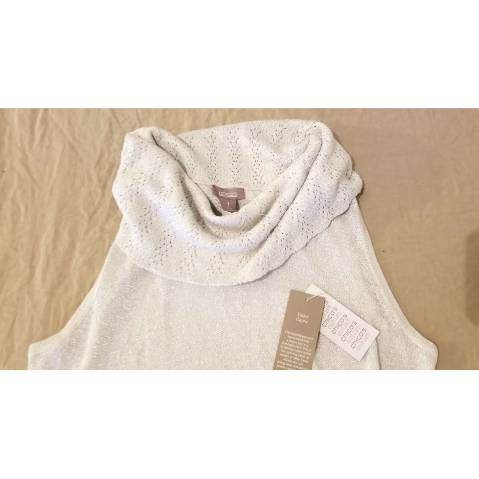 Vintage Chico's Womens Sleeveless Sweater 1 Ivory Cotton Pullover Size 1 Size XS / US 0-2 / IT 36-38 - 2 Thumbnail