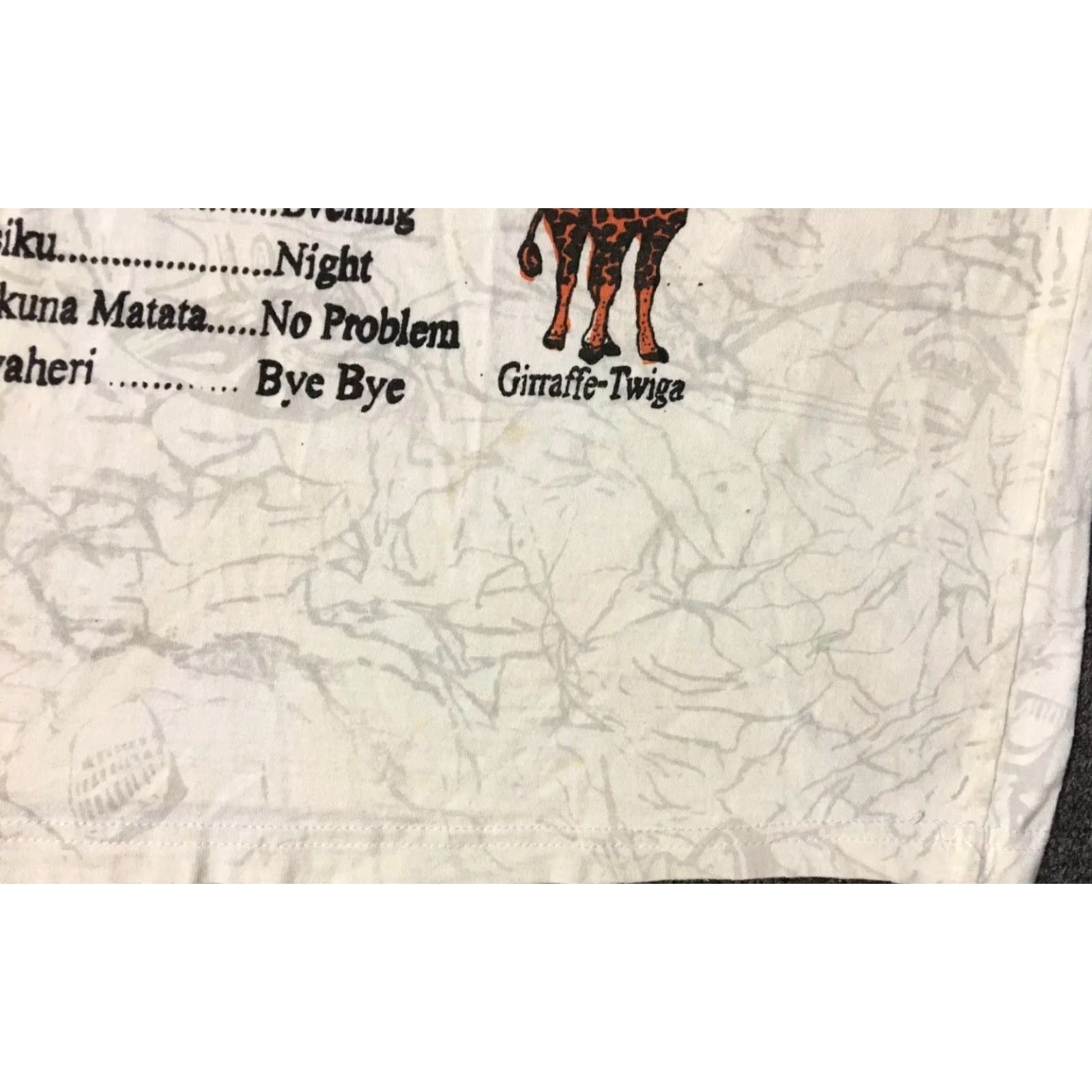 Vintage VINTAGE 90s Tanzania Learn Swahili Faded All Over Print Shirt S Men White 80s 90s Grunge Animals Africa Safari Graphic Tee Size US S / EU 44-46 / 1 - 5 Thumbnail