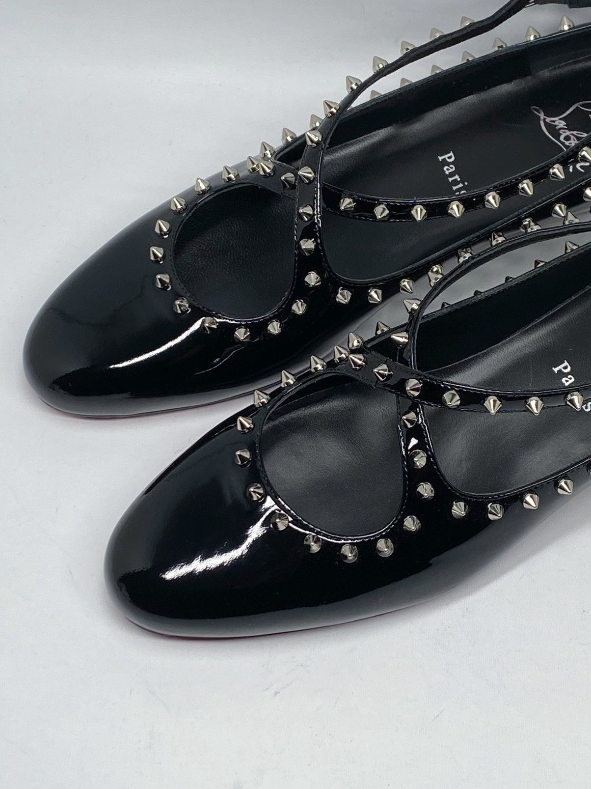 Christian Louboutin Christian Louboutin spike patent leather ballet flat size 40 Size US 10 / IT 40 - 8 Thumbnail