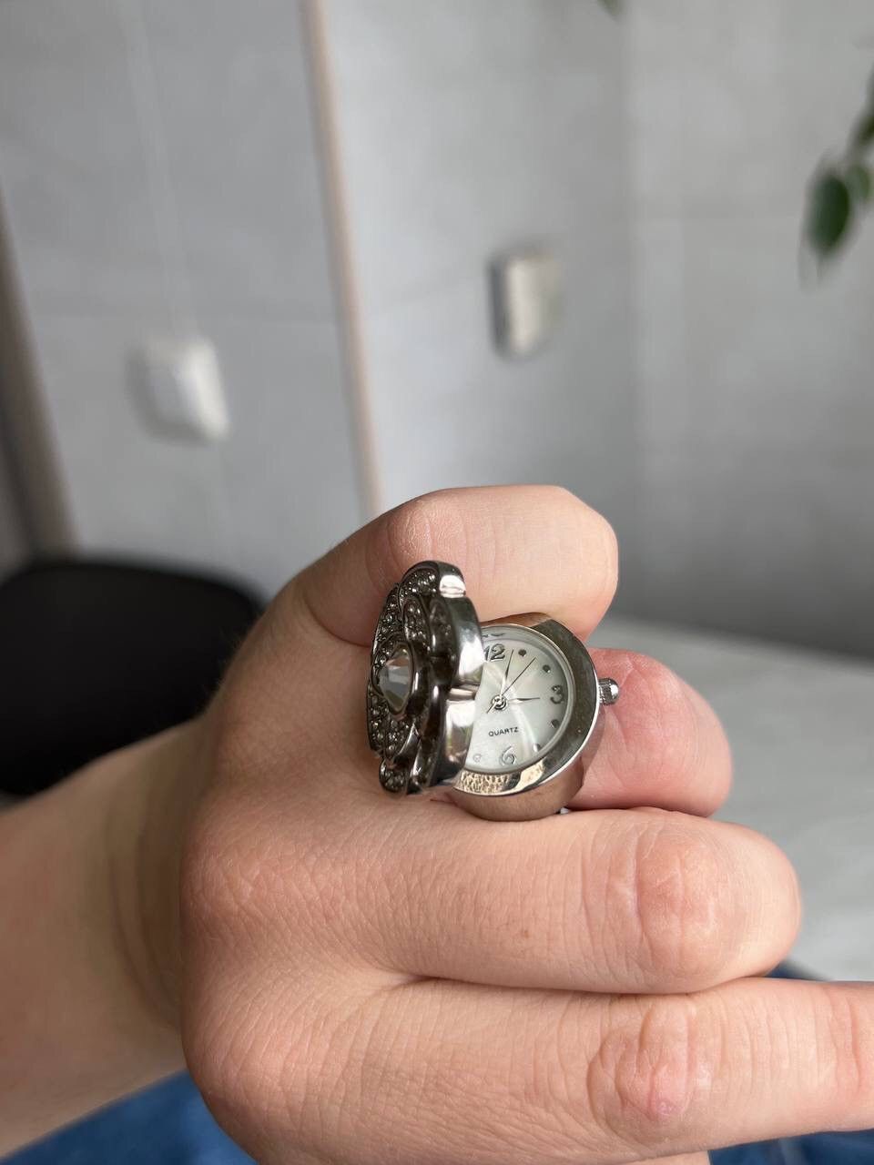 Japanese Brand × Vintage Vintage Flower Ring 🌸 Japanese style futuristic Steel Watch Size ONE SIZE - 6 Thumbnail