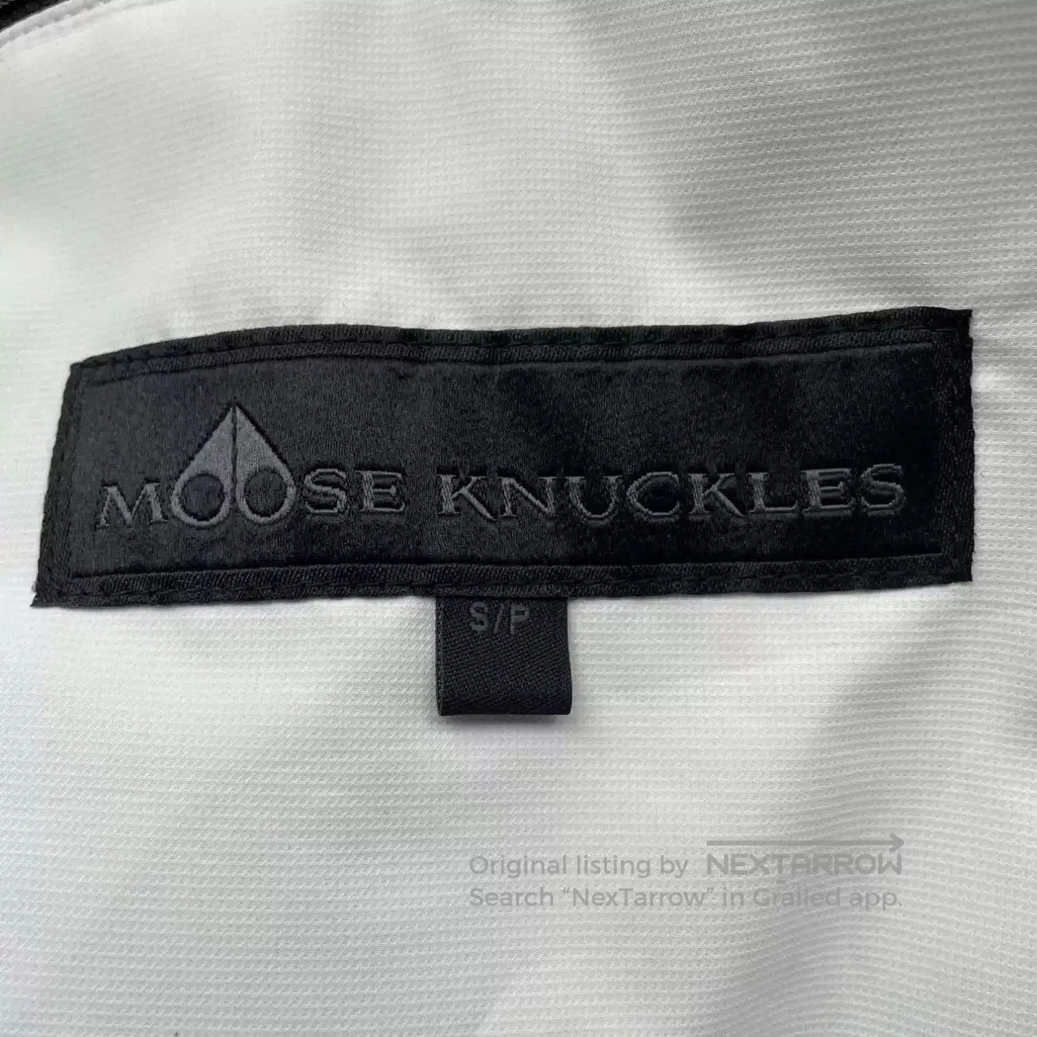 Moose Knuckles white belted knee. Size S / US 4 / IT 40 - 6 Thumbnail