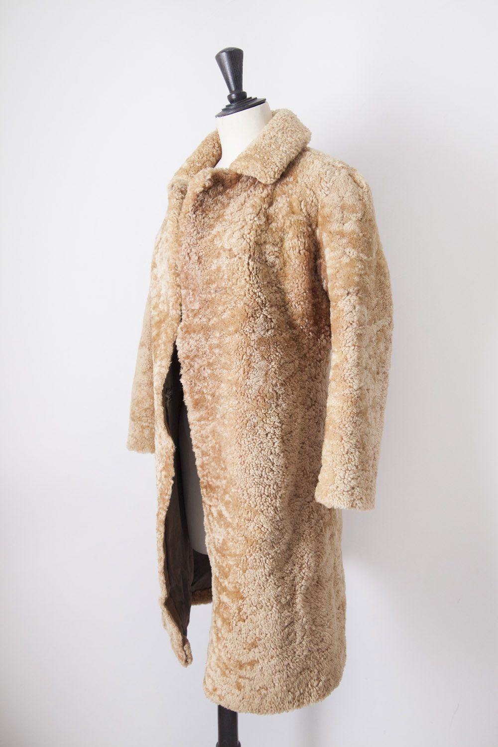 Vintage Vintage Lambskin shearling coat Size XS / US 0-2 / IT 36-38 - 4 Thumbnail