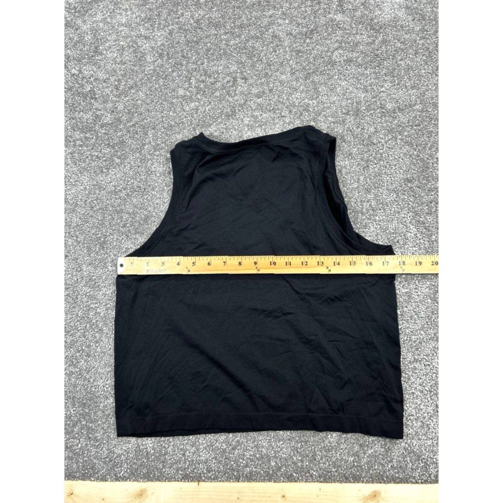 Athleta Athleta Shirt Womens Medium Black Running Tank Top Size M / US 6-8 / IT 42-44 - 4 Thumbnail