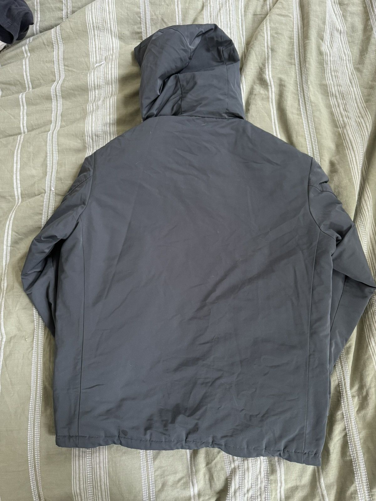Jil Sander × Uniqlo Uniqlo +J HYBRID DOWN OVERSIZED PARKA Size US M / EU 48-50 / 2 - 3 Thumbnail